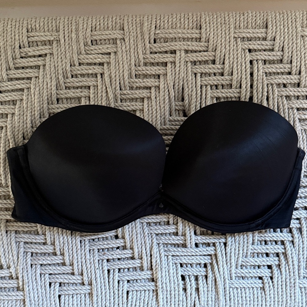 Victoria's Secret VS 36C Black Strapless Pushup Bra